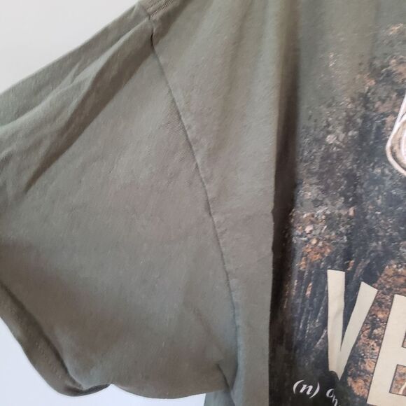 Vegun Men’s XL “Hunters” Graphic T-Shirt Novelty Vegan Humor Tee 100% Cotton - Picture 4 of 5